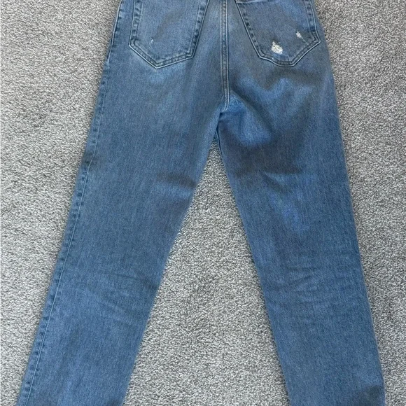 Abercrombie & Fitch 90’s Straight Ultra High Rise Jean - Picture 4 of 4